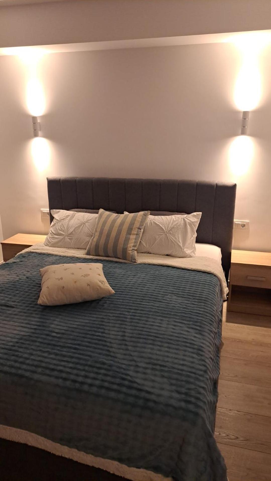 Apartament Kitty Centrul Istoric Craiova Exterior foto